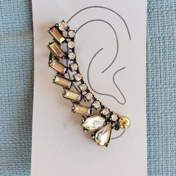 New Unique Click-Six Rhinestone Crystal Ear Cuff - Picture 8 of 11